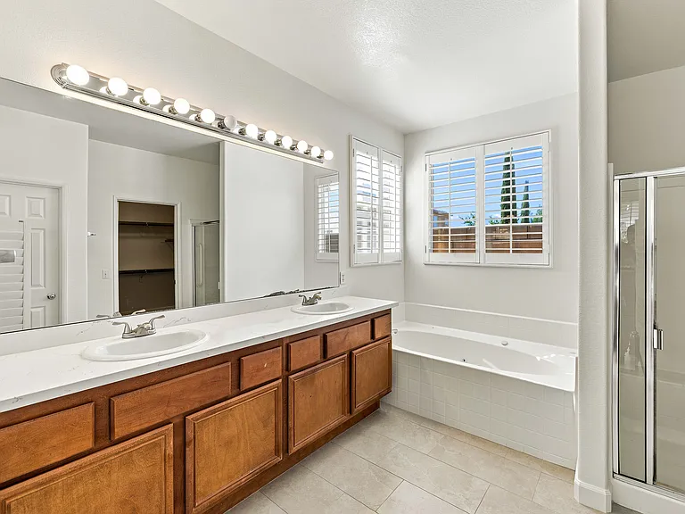 43758 Elena St — Photo 5
