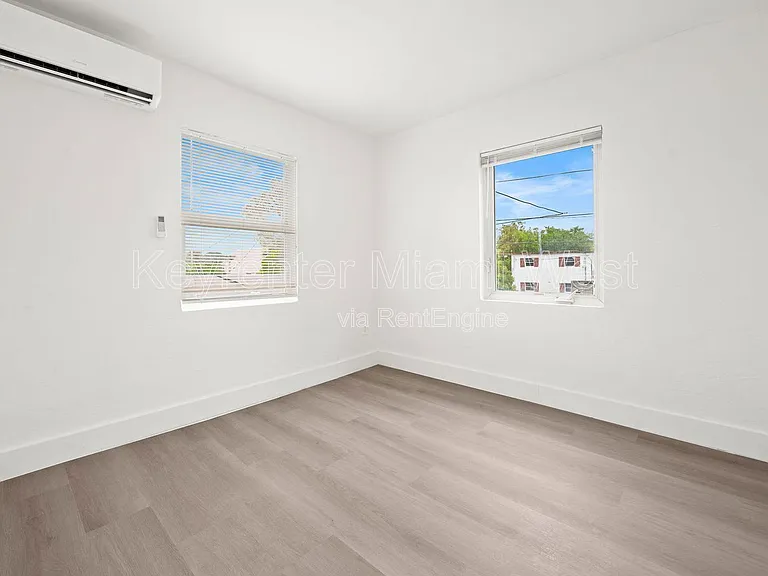 1245 NW 60th St #1 — Photo 20