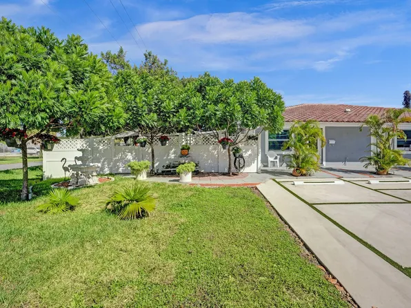 1500 NE 4th Street, Pompano Beach, FL 33060