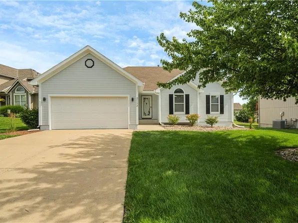 21172 W 126th St, Olathe, KS 66061