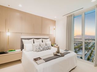 485 W 42nd Ave #1402, Vancouver, BC V5Y2S8