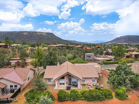5th image of 200 Pinon Woods Drive