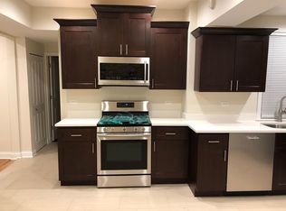 3145 N Lamon Ave #3N, Chicago, IL 60641