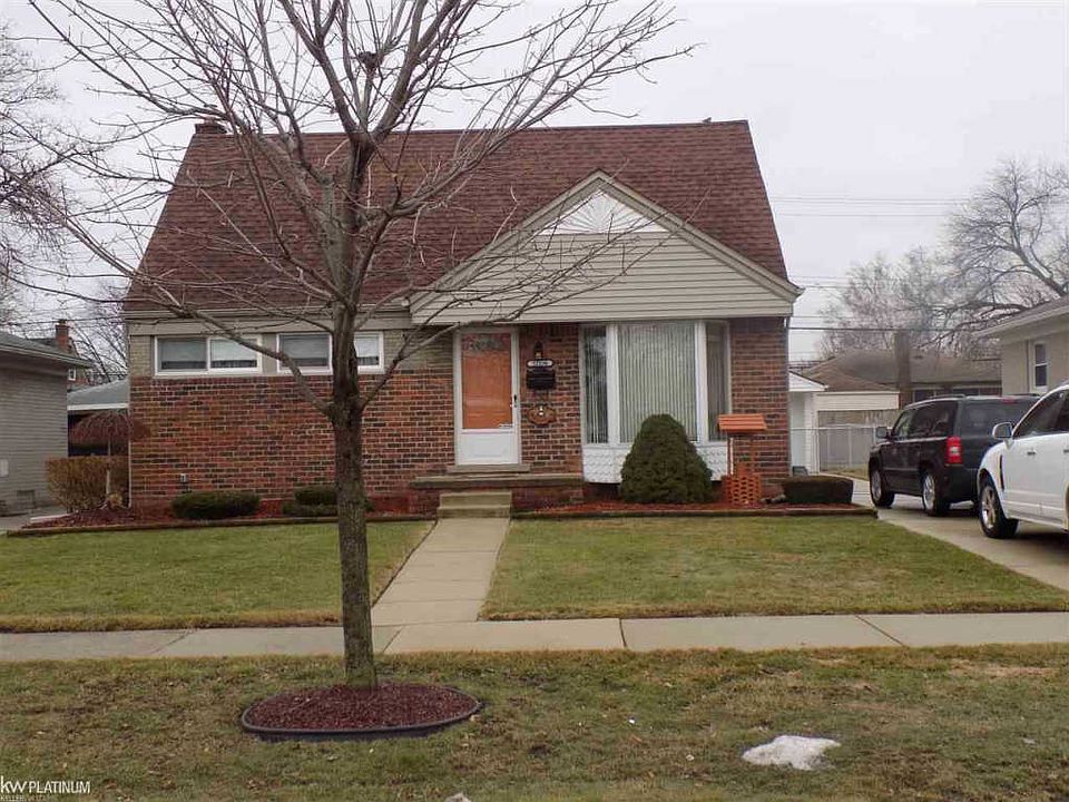 1st image of 22106 Love St