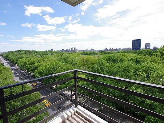 Rented by Sotheby's International Realty | media 5