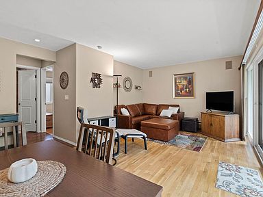 301 S Chestnut St APT 3, Spokane, WA 99201 | Zillow