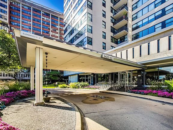 2nd image of 3440 N Lake Shore Dr APT 19D