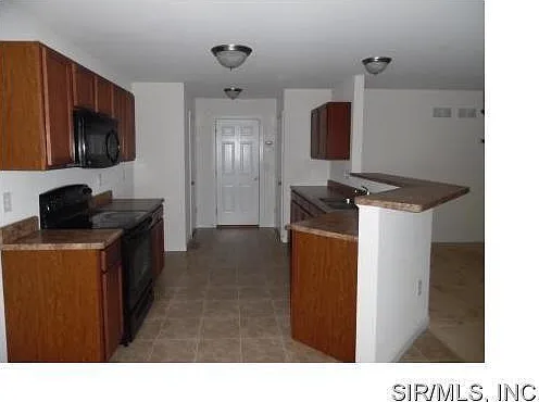 Kitchen picture #1
