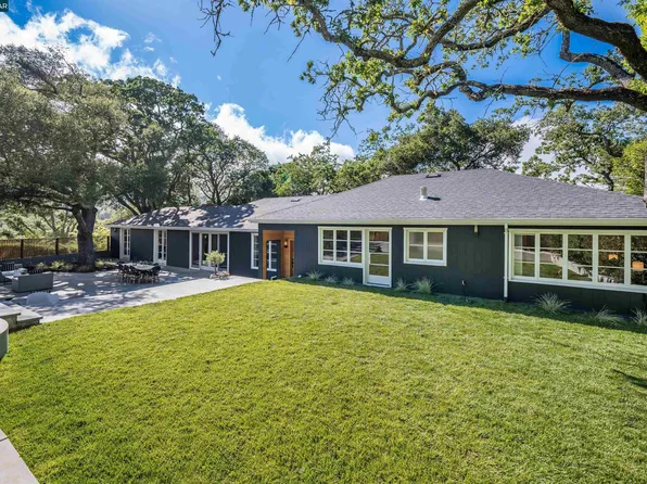 20 El Patio, Orinda, CA 94563