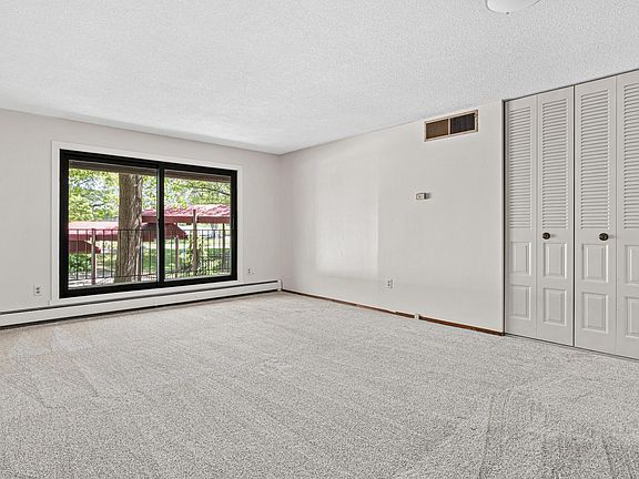 4th image of 7500 Cahill Rd APT 101C