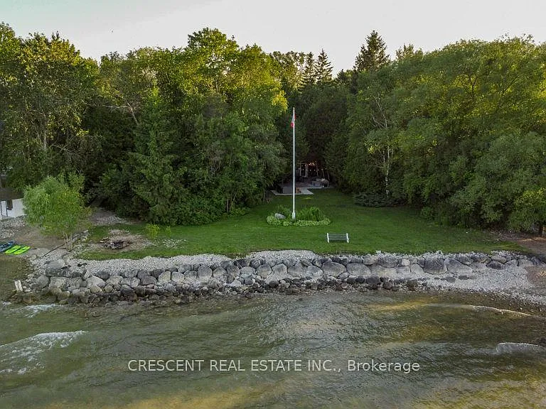 37 Georgian Manor Dr — Photo 2