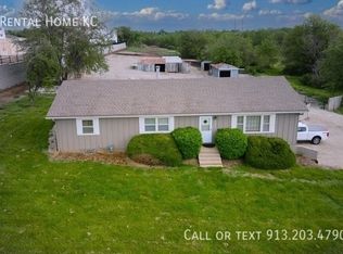 23250 W 75th St, Shawnee, KS 66227