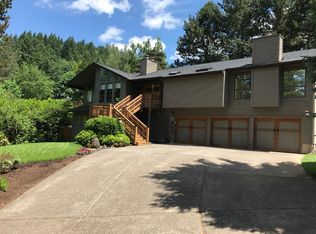 870 SW 84th Ct, Portland, OR 97225