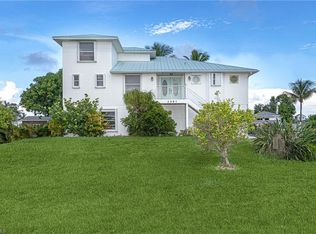 2597 Sanibel Blvd, Saint James City, FL 33956