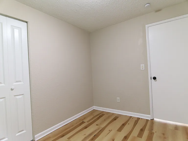 5377 Flotron Dr — Photo 21