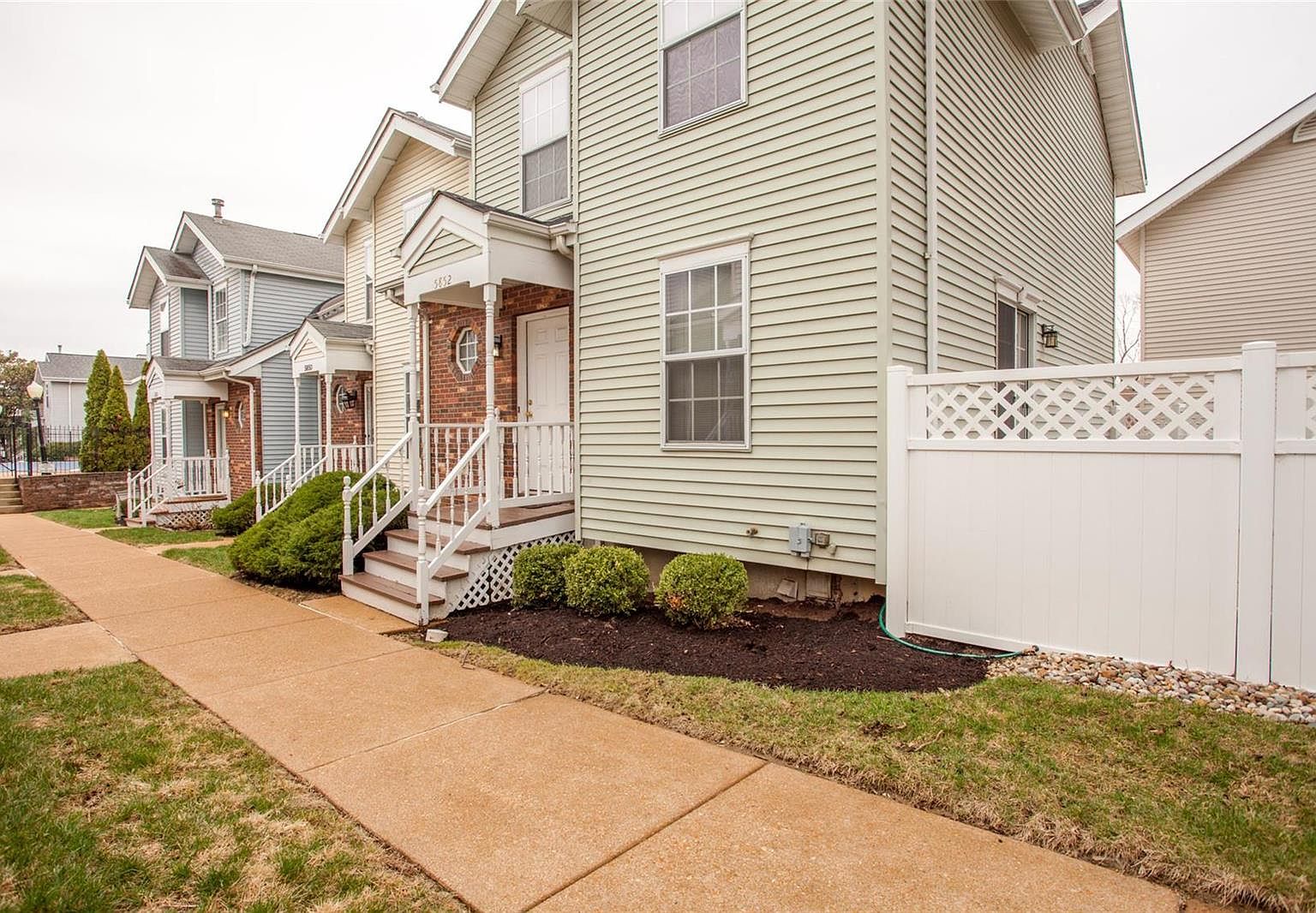 5852 Prince Ct, Saint Louis, MO 63139 Zillow
