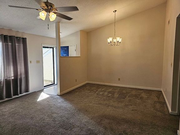 5th image of 11 Pillory Cir