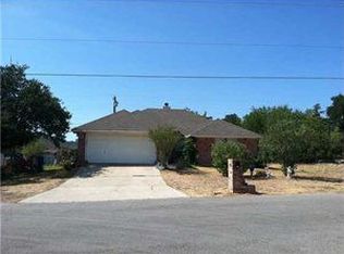 26 Tanyard Rd, Morgans Pt Resort, TX 76513