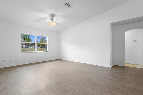 9100 Gray Ave Photo 1