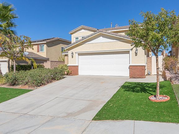 2nd image of 35152 Fennel Ln