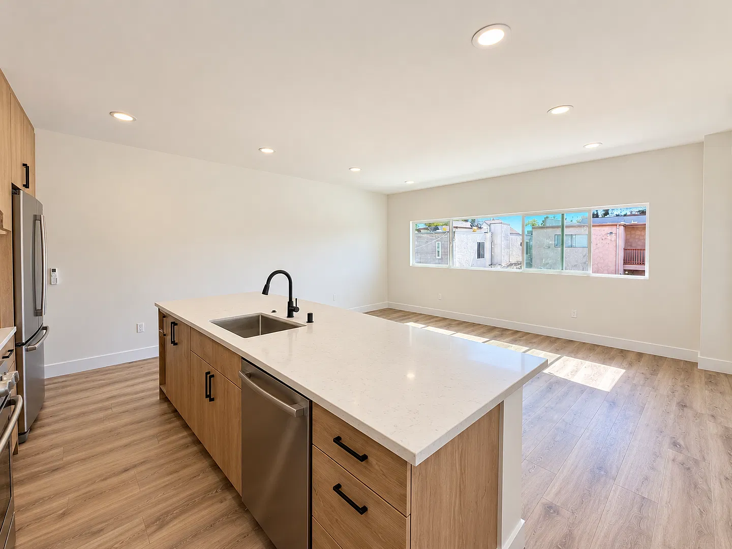 2149 Balboa Ave — Photo 3