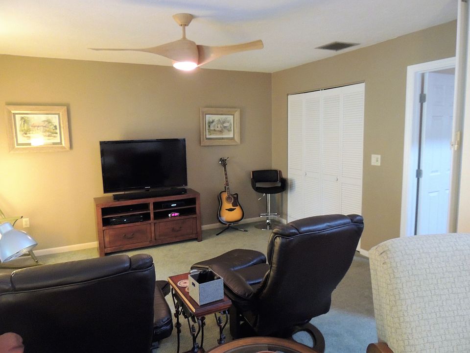 1st image of 1709 Clower Creek Dr #204-2