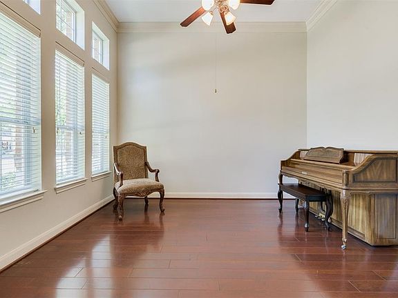5th image of 16106 Union Pointe Ct