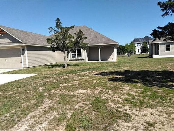 4th image of 105 Laguna Ct