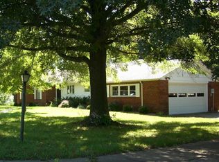 2314 S Ingram Ave, Sedalia, MO 65301