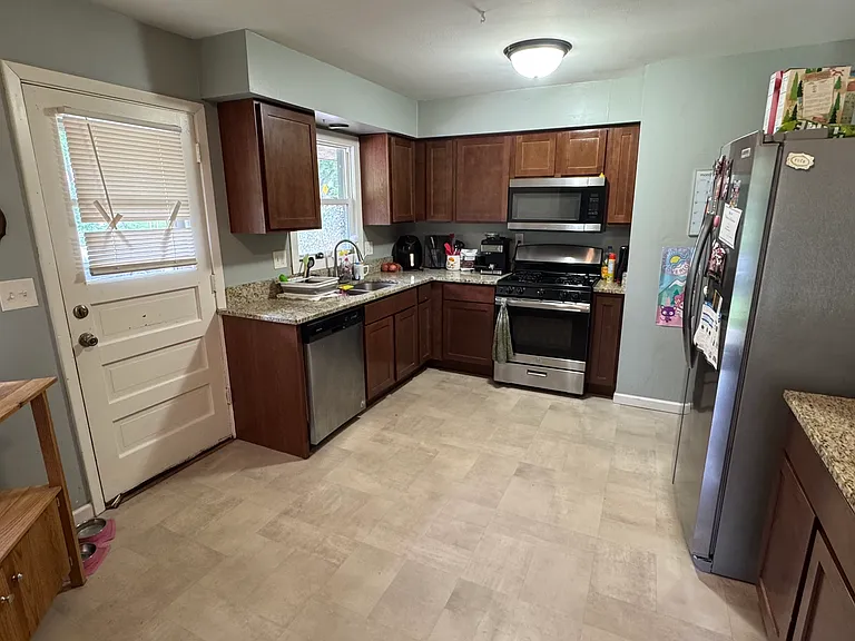 3652 Upton Ave N #1 — Photo 8