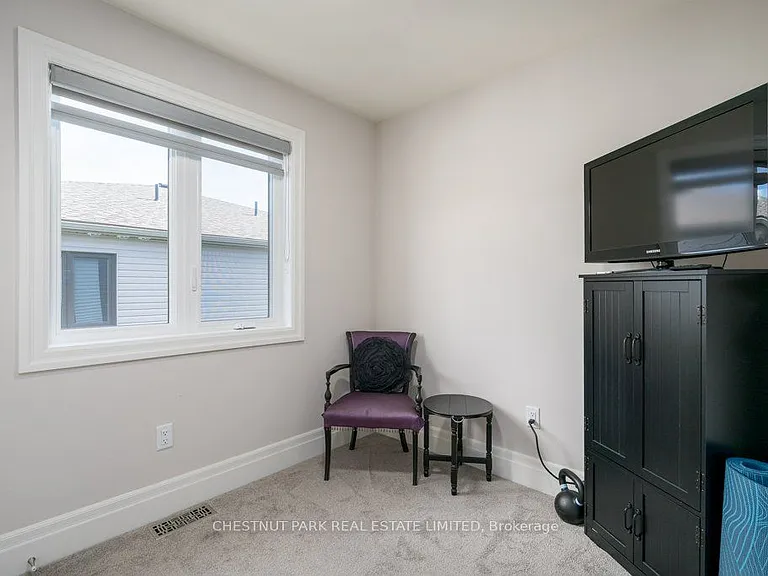 87 Buchanan Ave — Photo 29