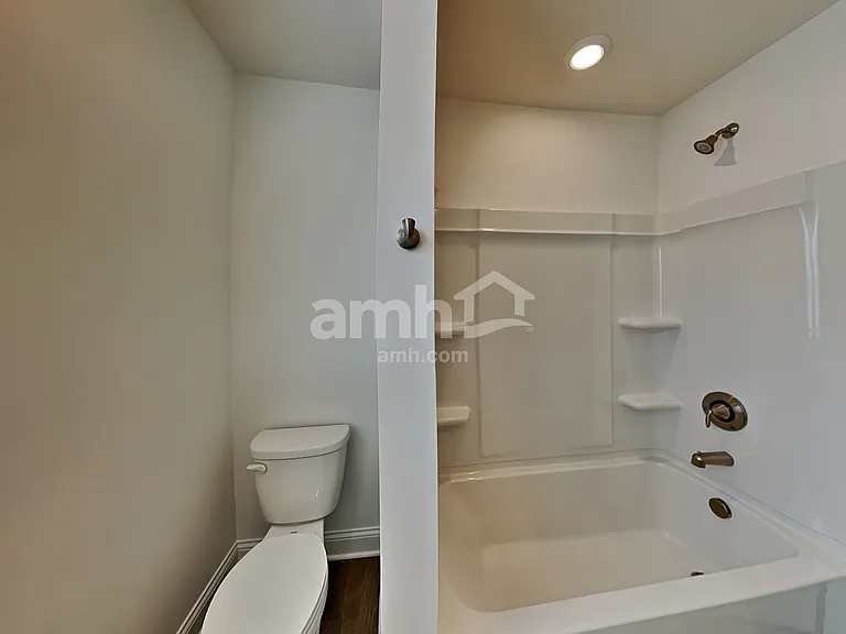 206 Rustic Barn Ct — Photo 17