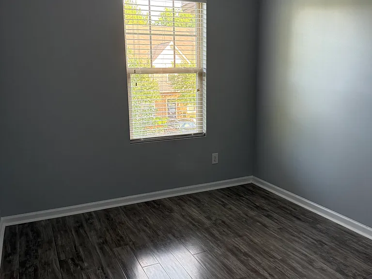 436 Carthage Ct — Photo 37