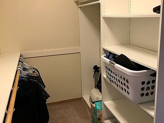 Master Walk In Closet
