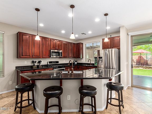 2nd image of 30400 N 73RD Avenue
