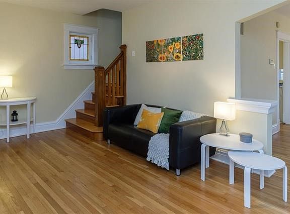4th image of 7280 Lindell Blvd