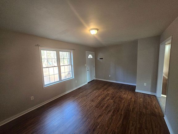 5th image of 2540 N Steadman Dr
