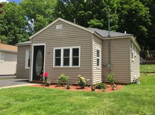 17 Newton St, Woonsocket, RI 02895