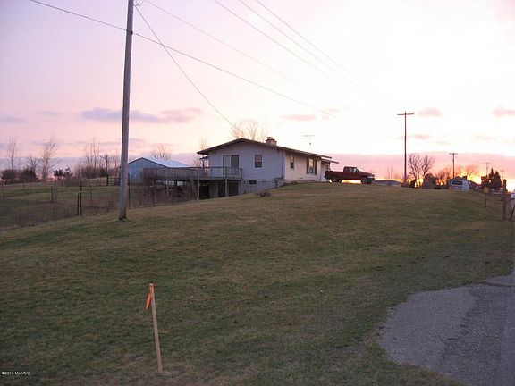 2nd image of 5434 60th St SE