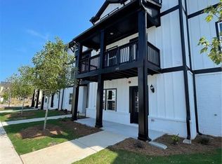 391 Lincoln St, Woodstock, GA 30188