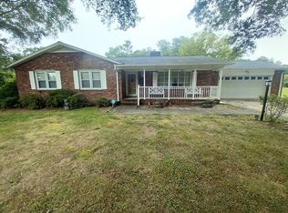 4931 Follansbee Rd, Winston Salem, NC 27127