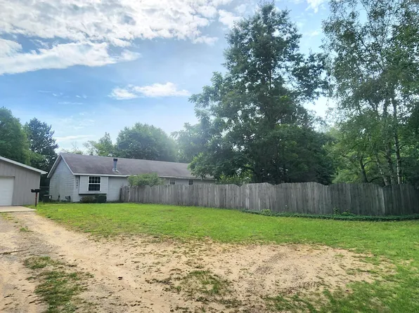 1591 S Sheridan Rd, Stanton, MI 48888