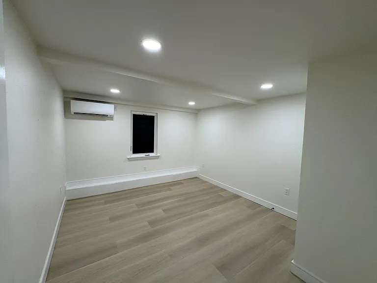 7570 Snow Ave — Photo 34