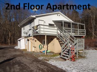 154 Hemlock Grove Rd APT 2, Greentown, PA 18426
