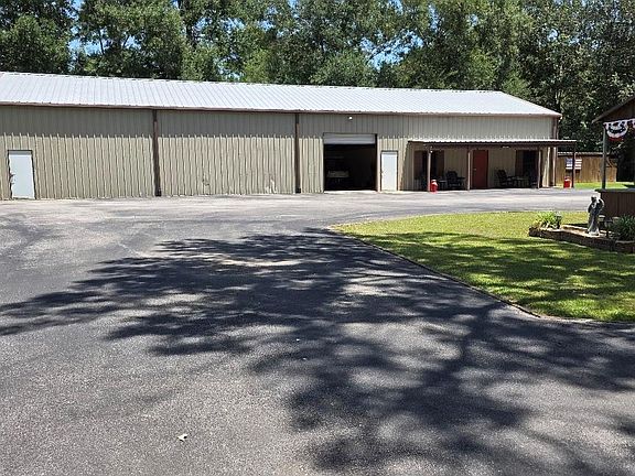 3rd image of 26904 Brentwood Rd