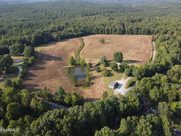 9635 Morgan County Hwy, Sunbright, TN 37872