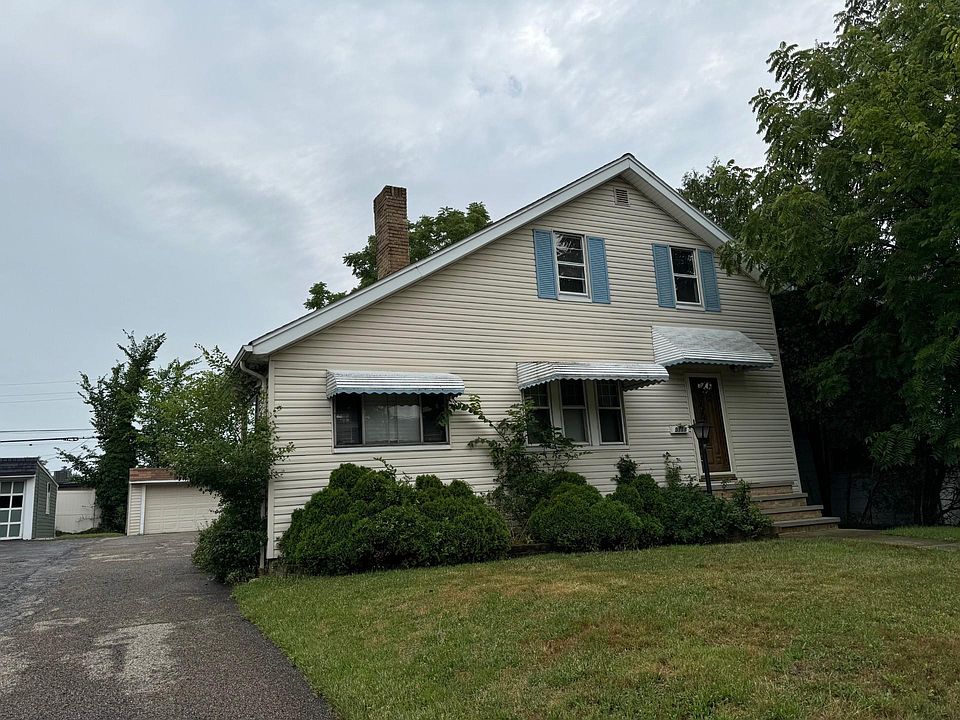 1st image of 5111 Oakmont Dr