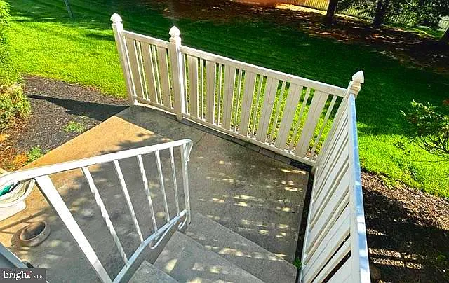 1504 Coventry Way — Photo 20