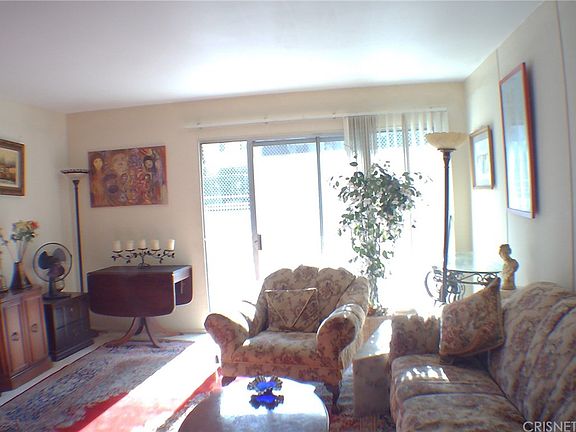 3rd image of 5460 White Oak Ave Unit E115