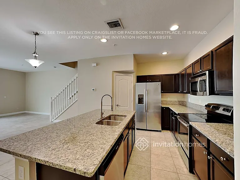 9495 SW Merlin Ct — Photo 8